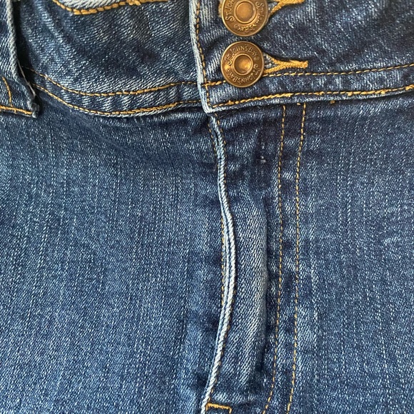 St. John’s Bay blue denim skirt - Picture 4 of 5